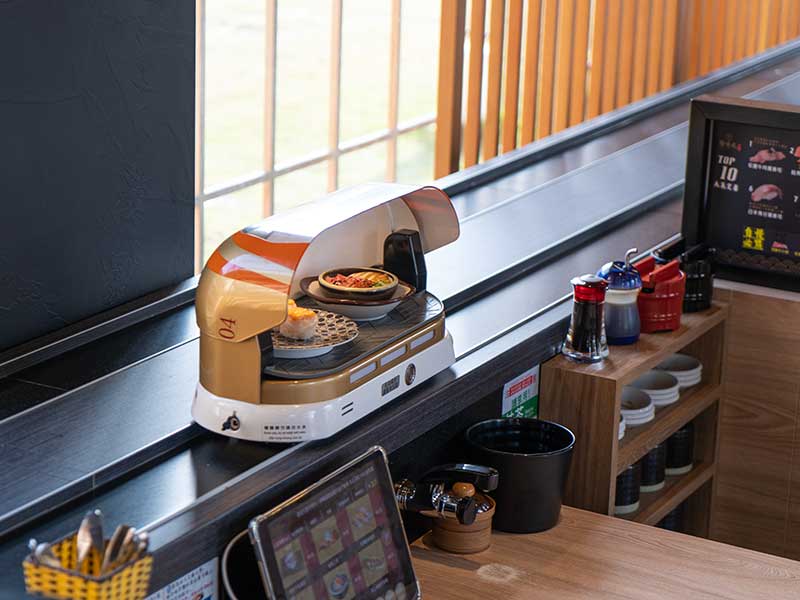 Real Restaurant Photo