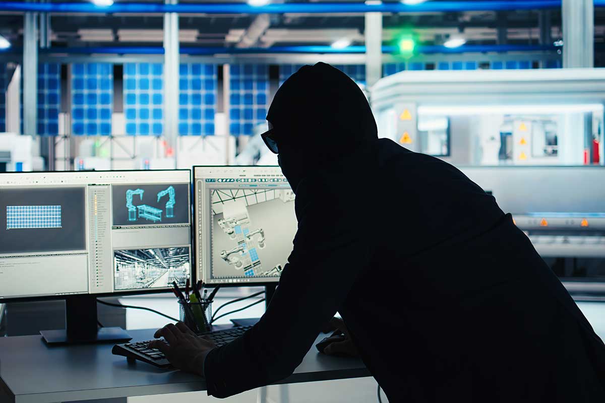 清潔人員天天換新面孔，人員門禁管理複雜度大幅提升。